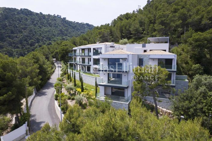 Image No.4-7 Bed House for sale