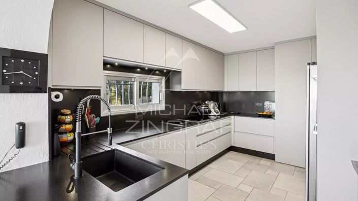 Image No.5-3 Bed House for sale