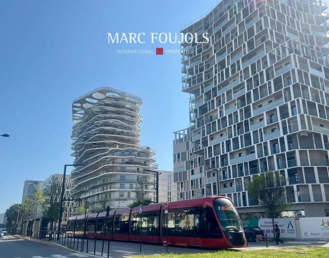 Image No.10-1 Bed Apartment for sale