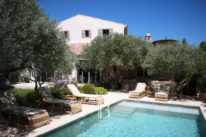 Image No.13-8 Bed House for sale