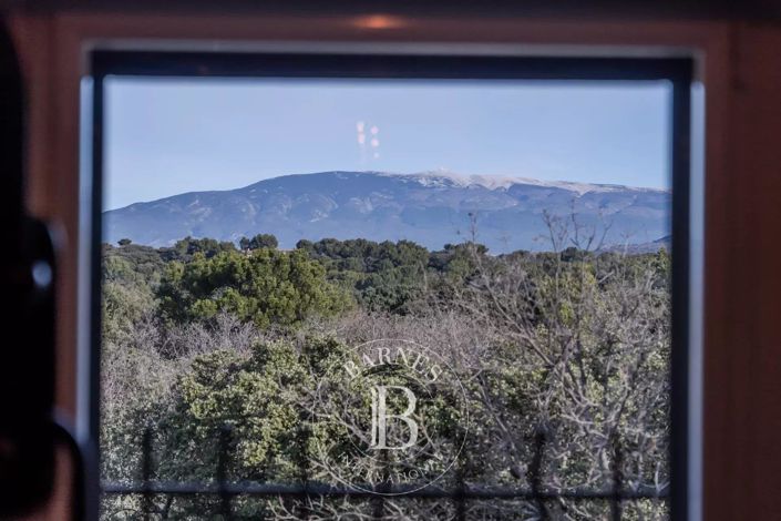 Image No.6-7 Bed House for sale