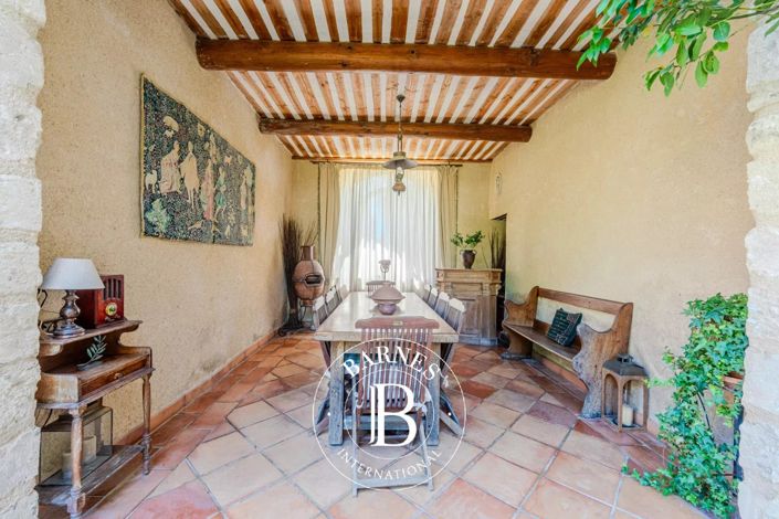 Image No.21-7 Bed House for sale
