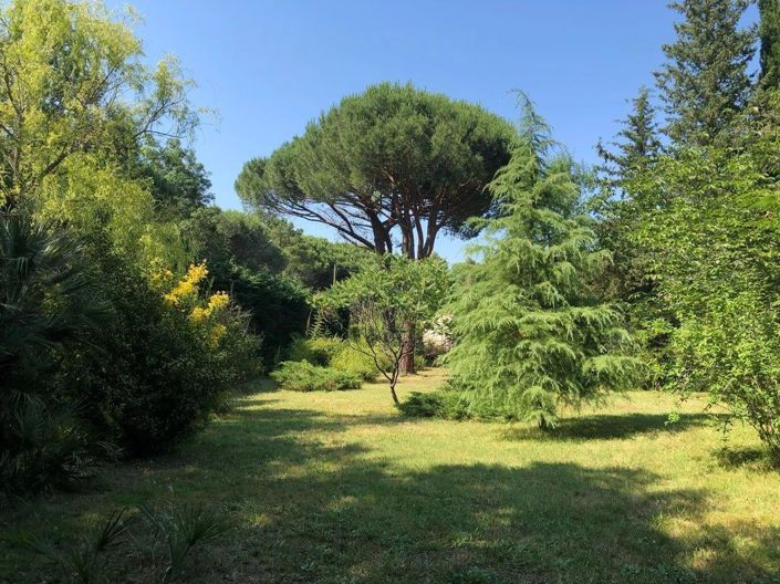 Image No.16-3 Bed House for sale