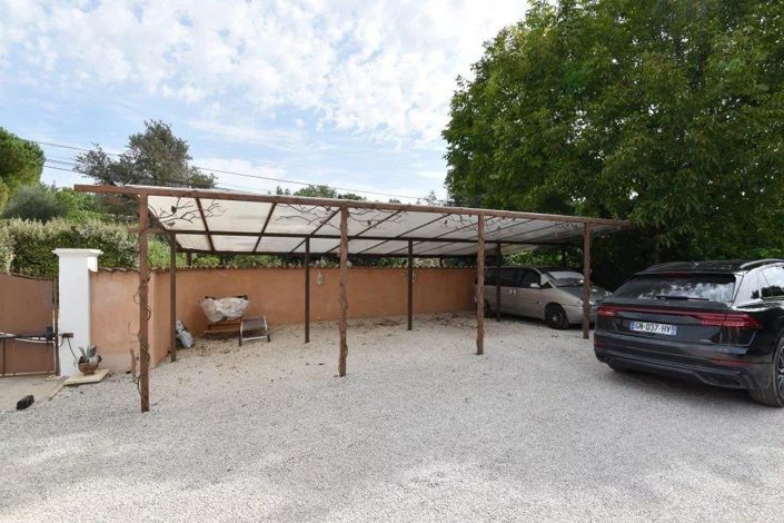 Image No.16-9 Bed House for sale