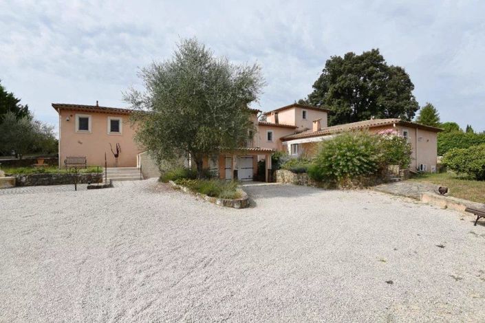 Image No.17-9 Bed House for sale