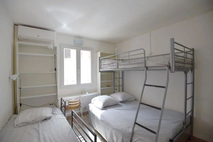 Image No.25-9 Bed House for sale