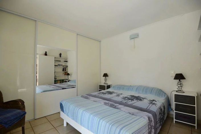 Image No.9-9 Bed House for sale