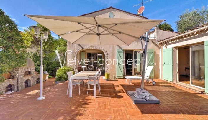Image No.11-5 Bed House for sale