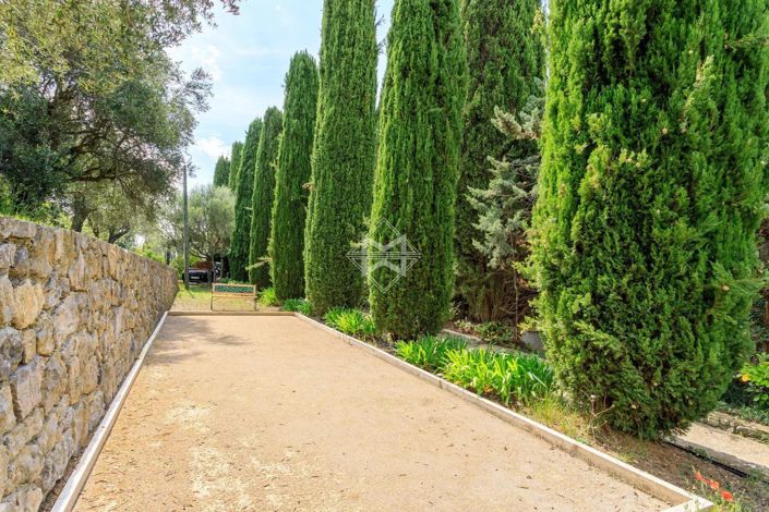 Image No.15-5 Bed House for sale