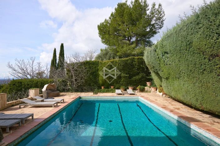 Image No.19-5 Bed House for sale