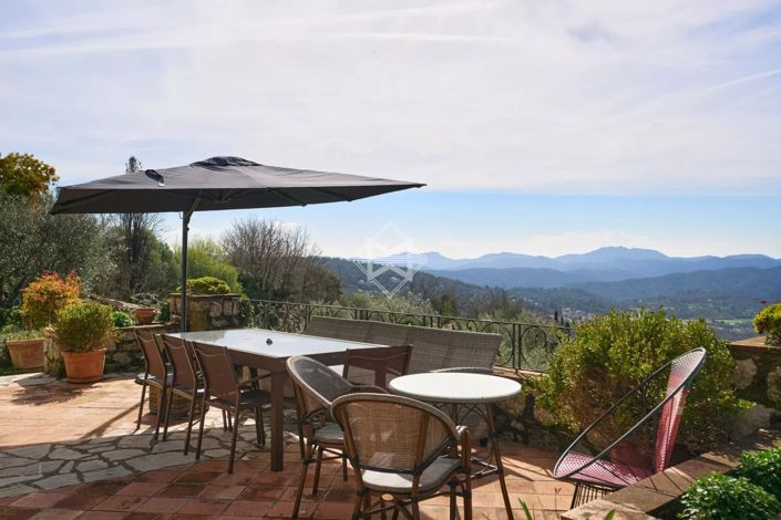 Image No.23-5 Bed House for sale
