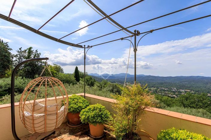 Image No.4-5 Bed House for sale