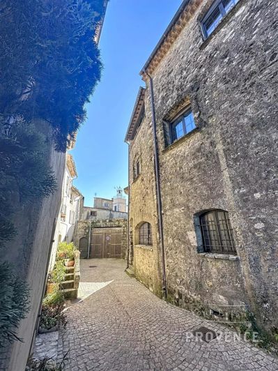 Image No.8-1 Bed House for sale