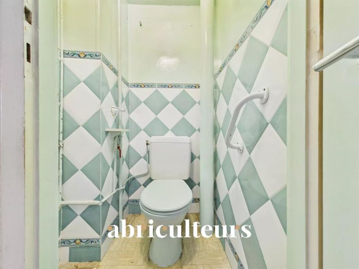 Image No.10-2 Bed Apartment for sale