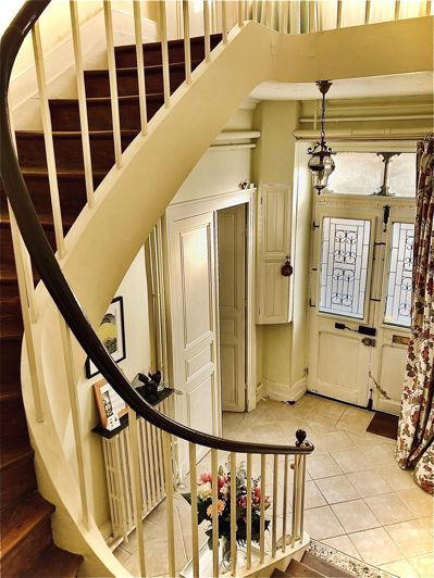 Image No.10-5 Bed House for sale