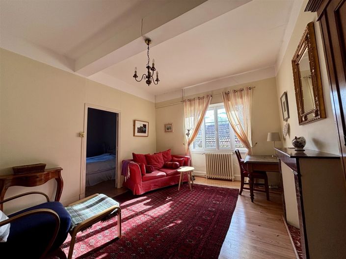 Image No.20-5 Bed House for sale
