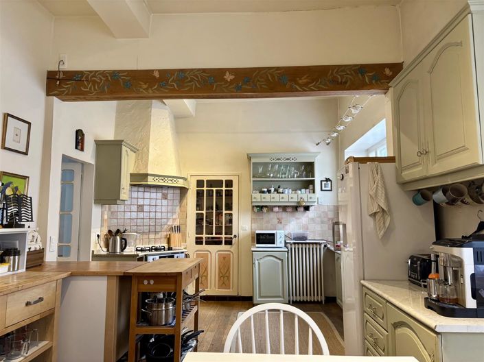 Image No.6-5 Bed House for sale