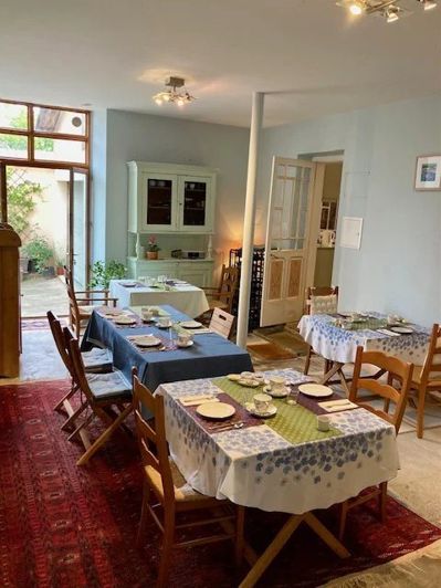 Image No.9-5 Bed House for sale