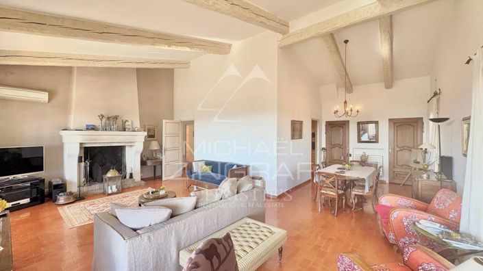 Image No.4-4 Bed House for sale