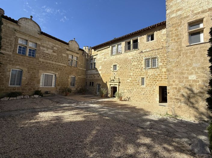 Image No.3-3 Bed Apartment for sale