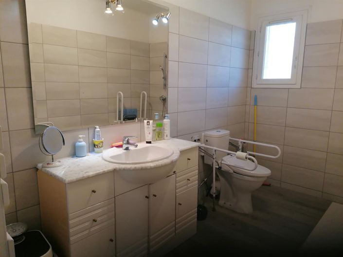 Image No.14-2 Bed House for sale