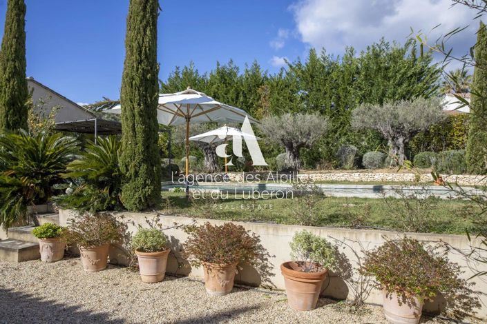 Image No.10-4 Bed House for sale