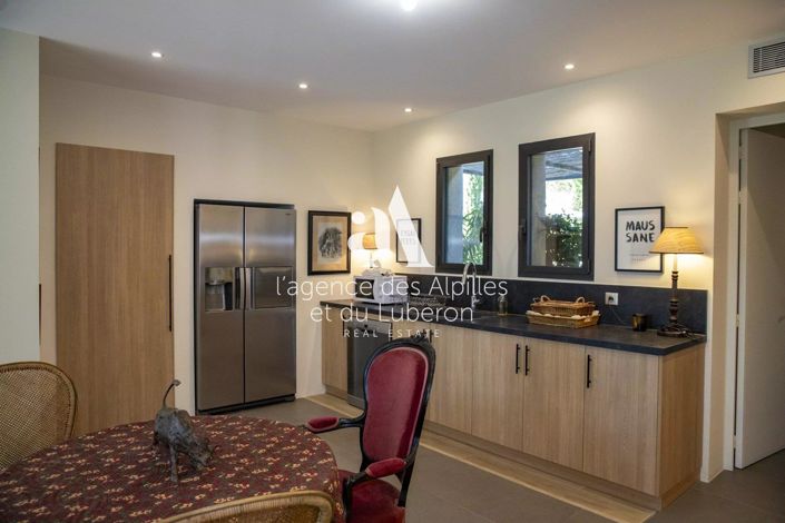 Image No.19-4 Bed House for sale