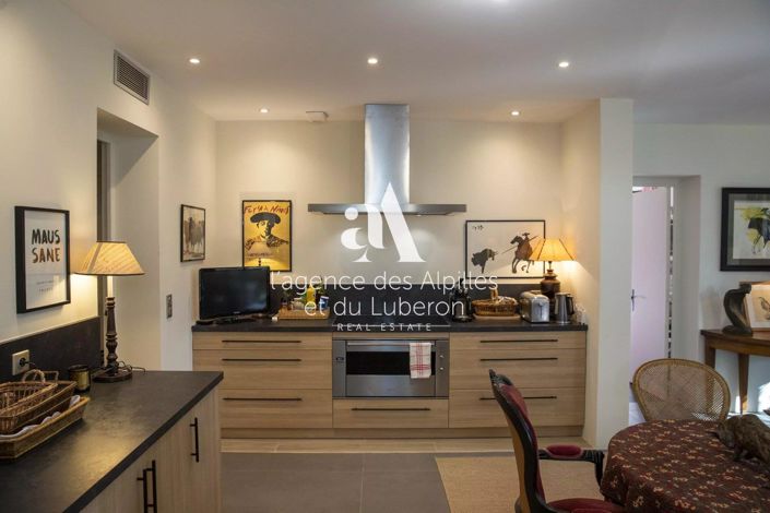 Image No.21-4 Bed House for sale