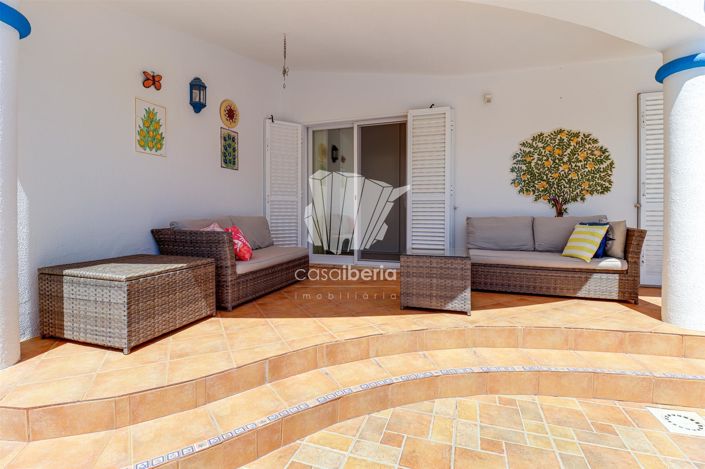 Image No.31-4 Bed House for sale