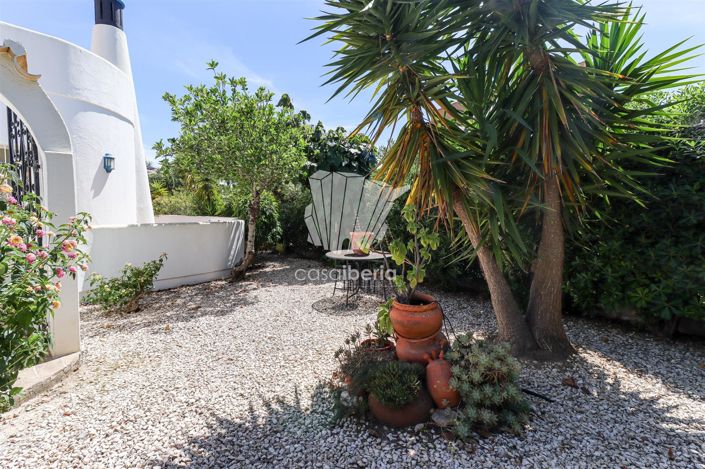 Image No.35-4 Bed House for sale