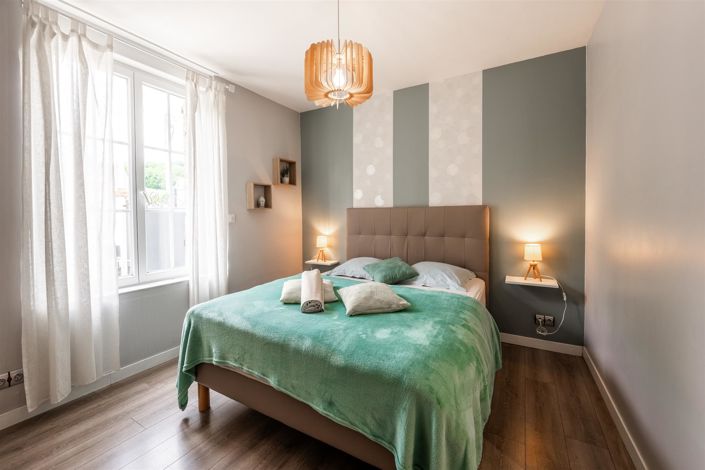 Image No.11-5 Bed House for sale