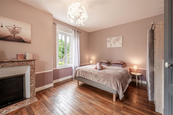 Image No.14-5 Bed House for sale