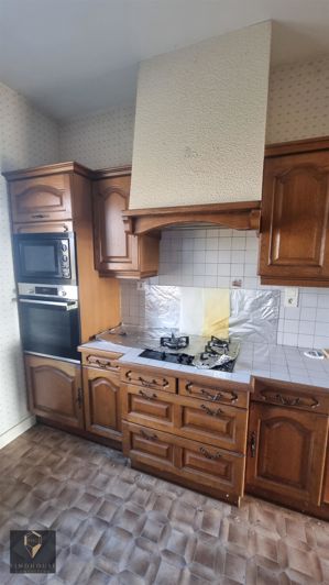 Image No.8-2 Bed House for sale