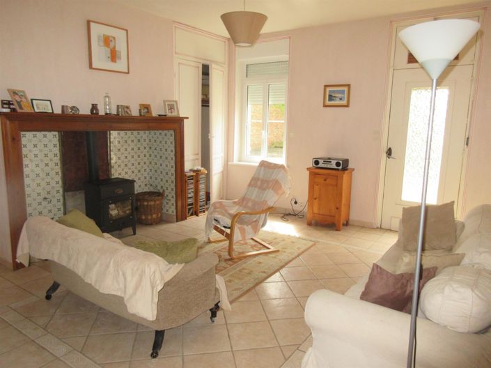 Image No.4-3 Bed House for sale