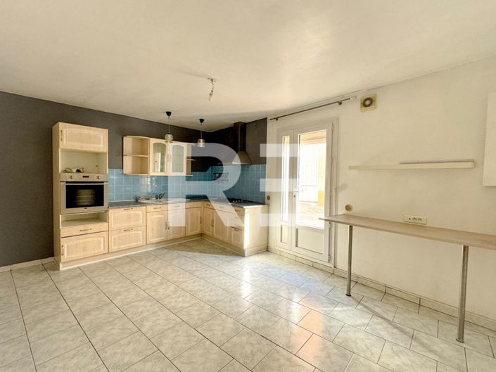 Image No.2-2 Bed House for sale