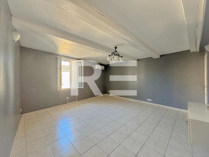 Image No.5-2 Bed House for sale