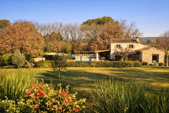 Image No.2-4 Bed House for sale