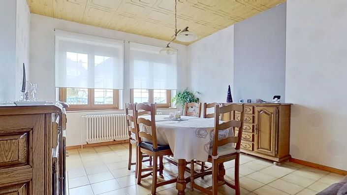 Image No.3-4 Bed House for sale