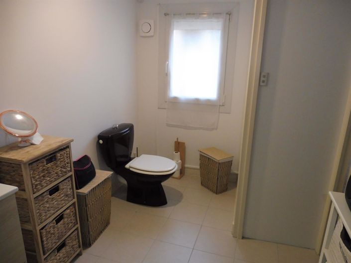Image No.19-3 Bed House for sale