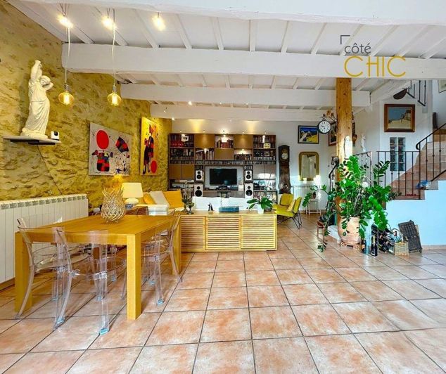 Image No.7-5 Bed House for sale