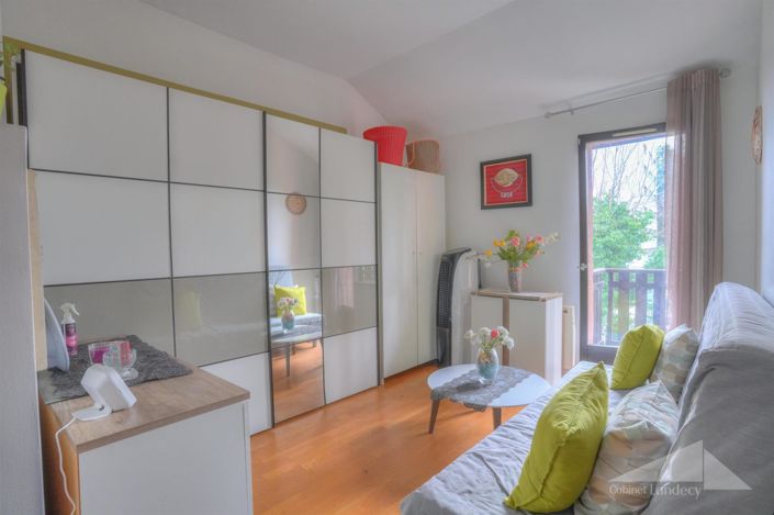 Image No.6-3 Bed House for sale