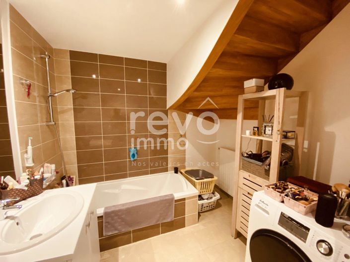 Image No.4-4 Bed House for sale