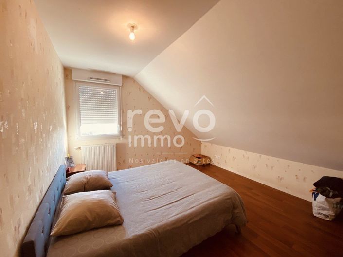 Image No.7-4 Bed House for sale