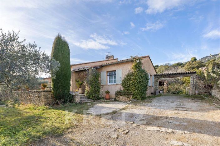 Image No.15-3 Bed House for sale