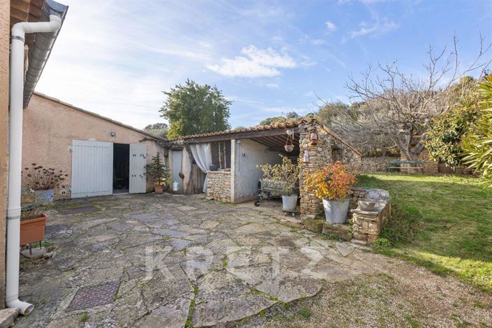 Image No.16-3 Bed House for sale