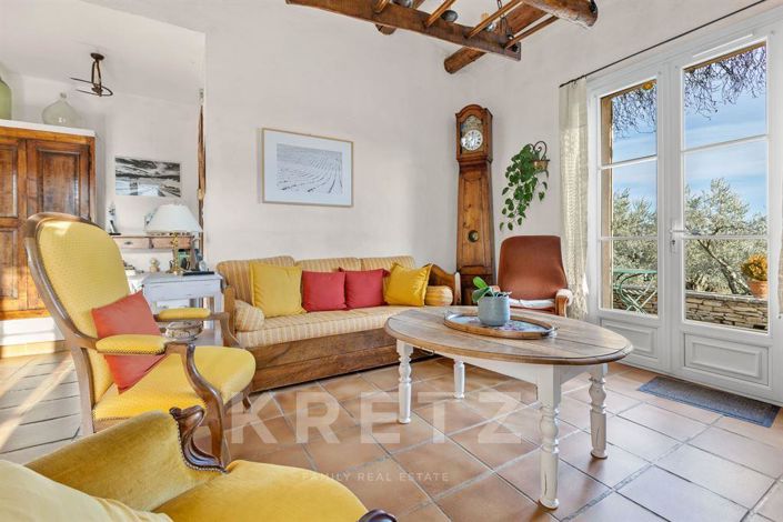 Image No.5-3 Bed House for sale