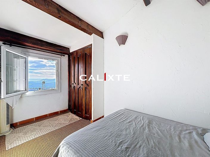 Image No.14-2 Bed House for sale