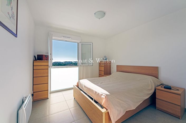 Image No.4-Appartement de 2 chambres à vendre à Saint-Raphael