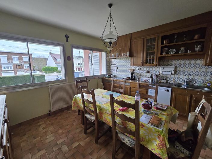 Image No.9-4 Bed House for sale