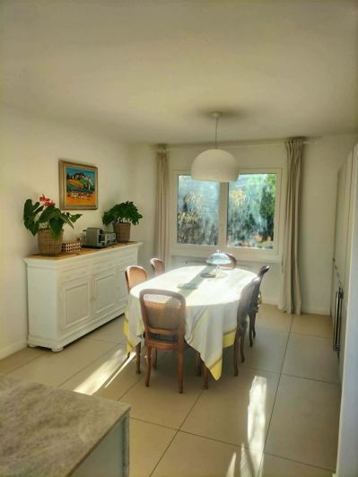 Image No.14-5 Bed House for sale